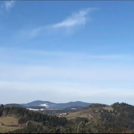 شقة Auberg, Guenstig, Geraeumig Und Schlicht! Hutthurm