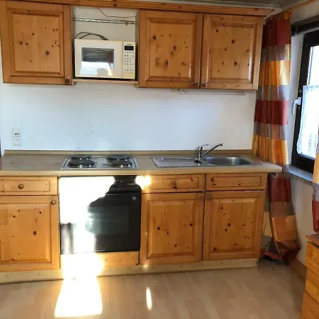 Auberg Apartment *